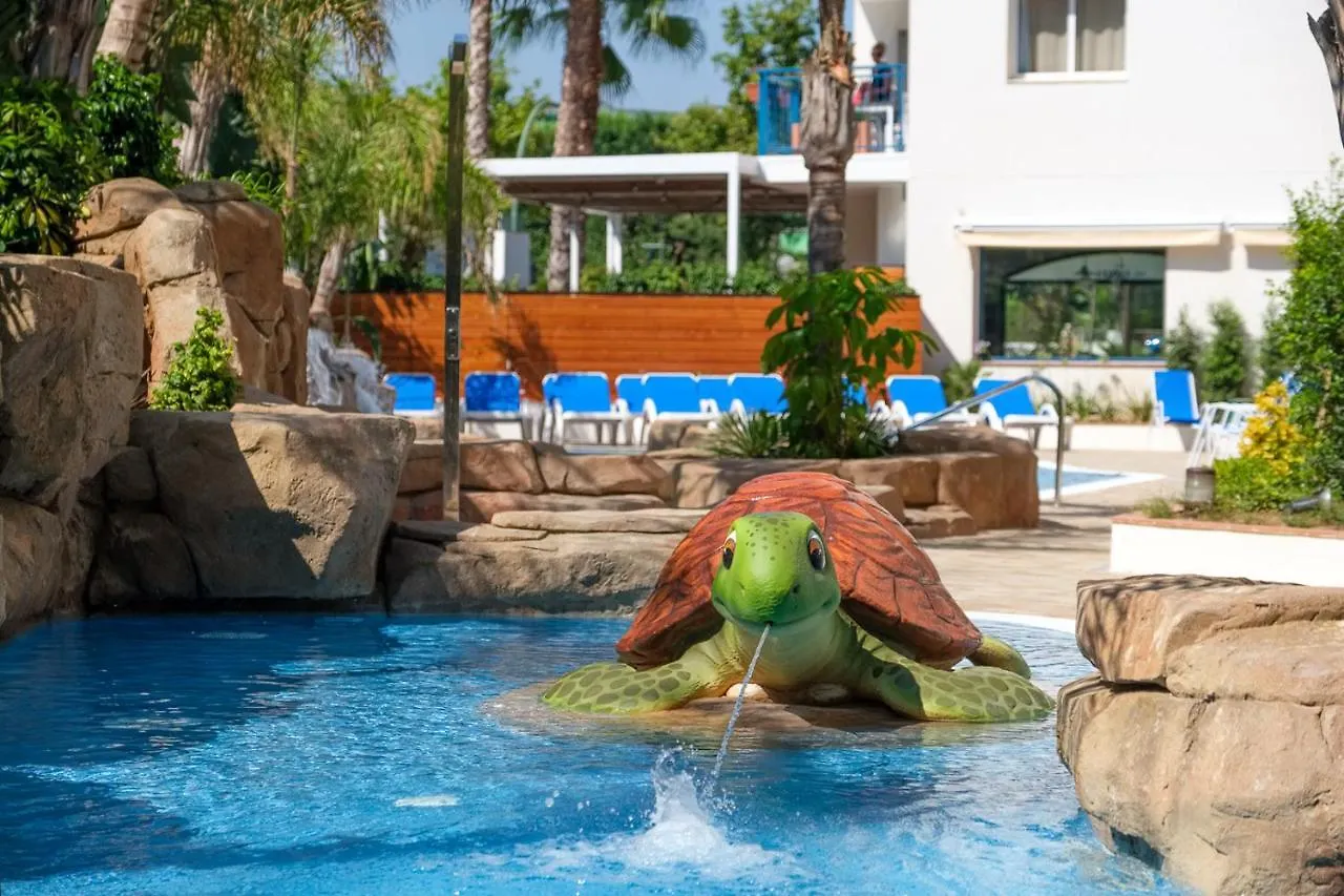 Ancora Salou La Siesta Apartments 3*,  スペイン